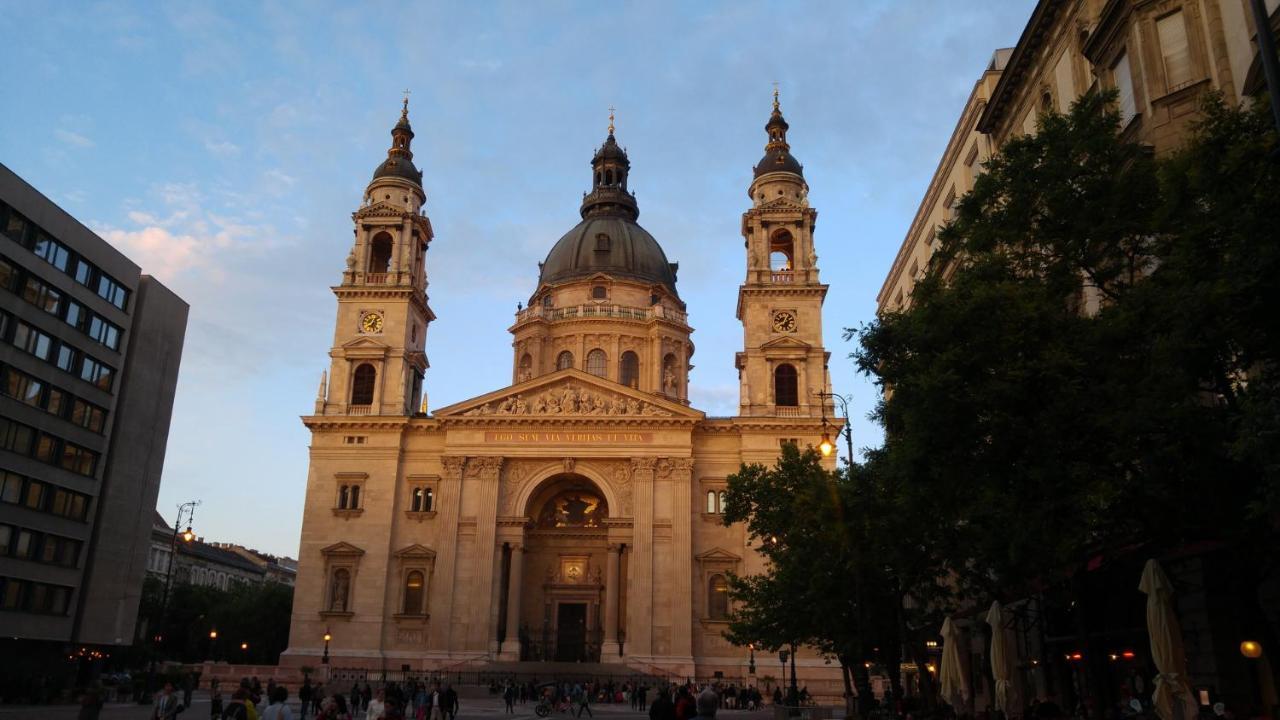 Apartment Sas4 By The Cathedral Budapest